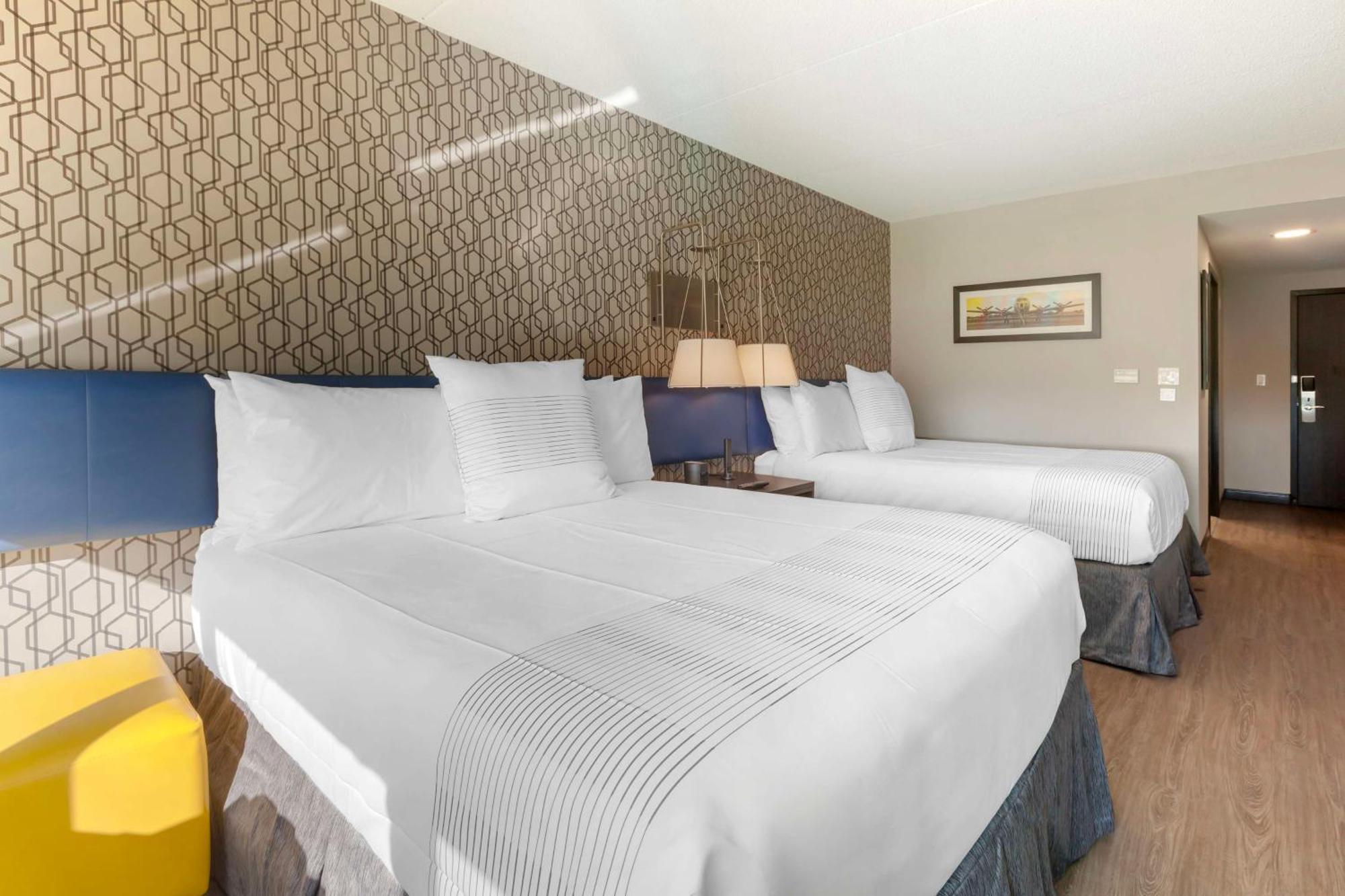 Glo Best Western Mississauga Corporate Centre Bagian luar foto
